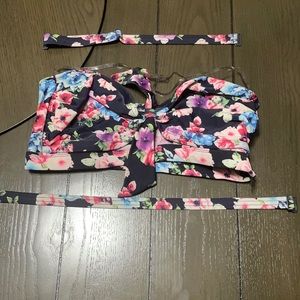 Floral Versatile Forever 21 Bikini Top (Size XL)